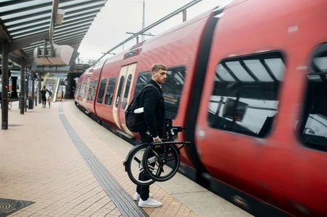 Fatbike eller smala däck på en hopfällbar elcykel – vad passar svensk vardag